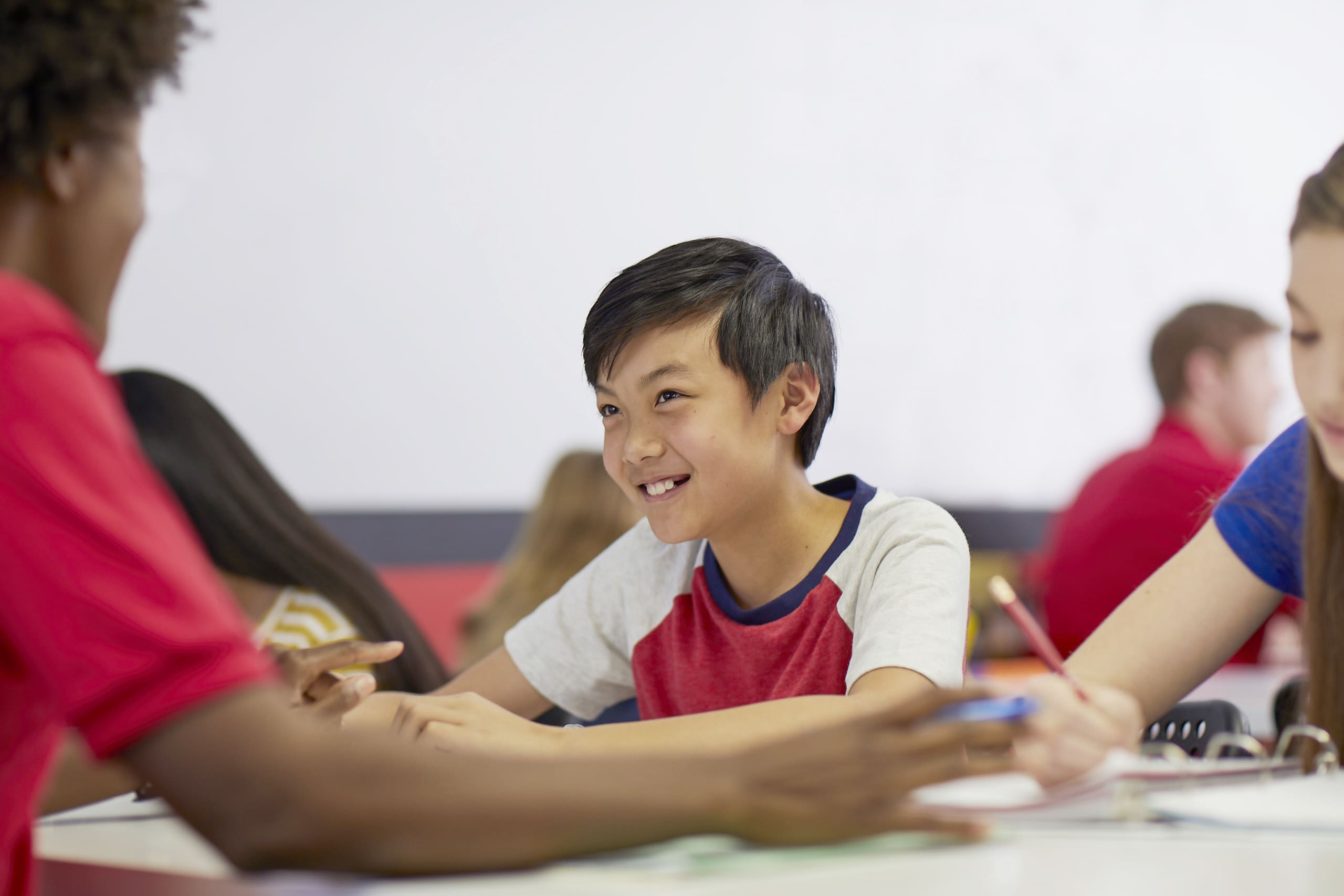 Personalized math help with student and tutor at a math learning center